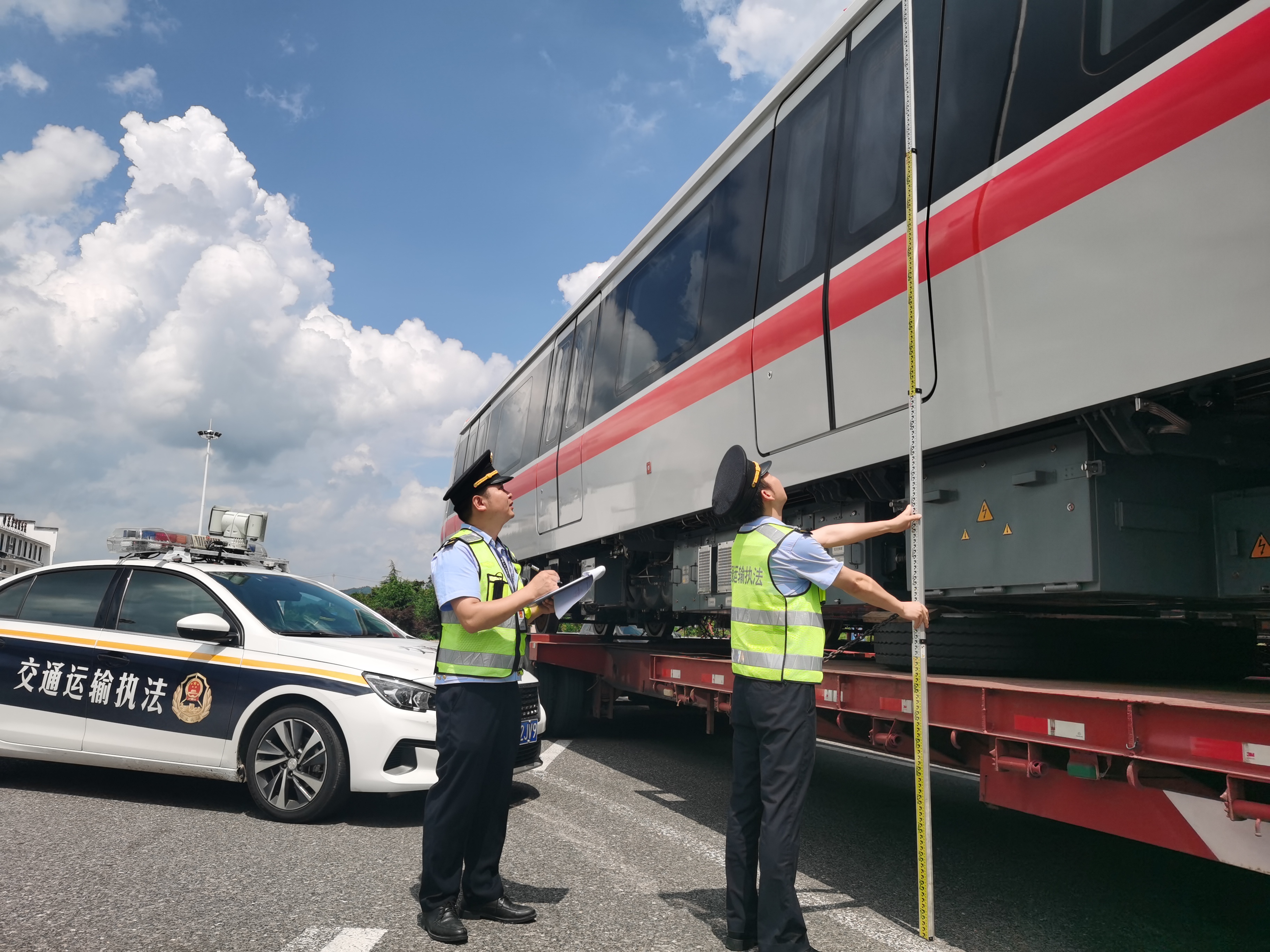 贵州：法治贵州建设走出两条漂亮曲线