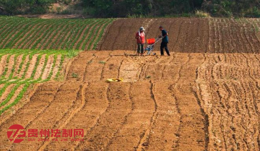 问：土地承包经营权可以转让吗？