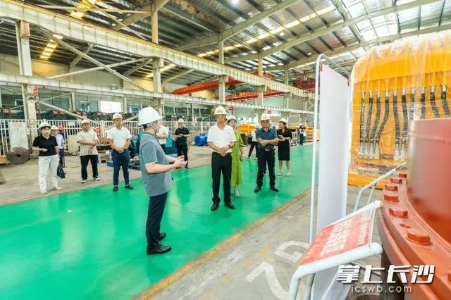从深入解读到实地解困,助力企业用好“政策包” 省“两重”“两新”送解优专项行动走进望城区、宁乡市 从深入解读到实地解困,助力企业用好“政策包” 省“两重”“两新”送解优专项行动走进望城区、宁乡市