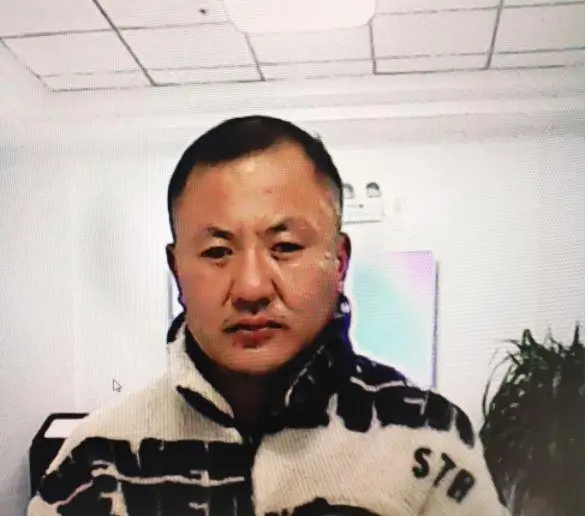 内蒙古一地发生一起重大刑事案件,此人有重大作案嫌疑,左臂有伤…… 内蒙古一地发生一起重大刑事案件,此人有重大作案嫌疑,左臂有伤……