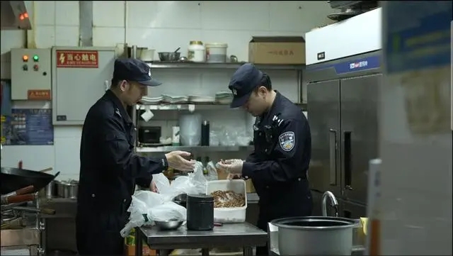 已刑拘330余人!北京警方严打危害食品安全犯罪! 已刑拘330余人!北京警方严打危害食品安全犯罪!