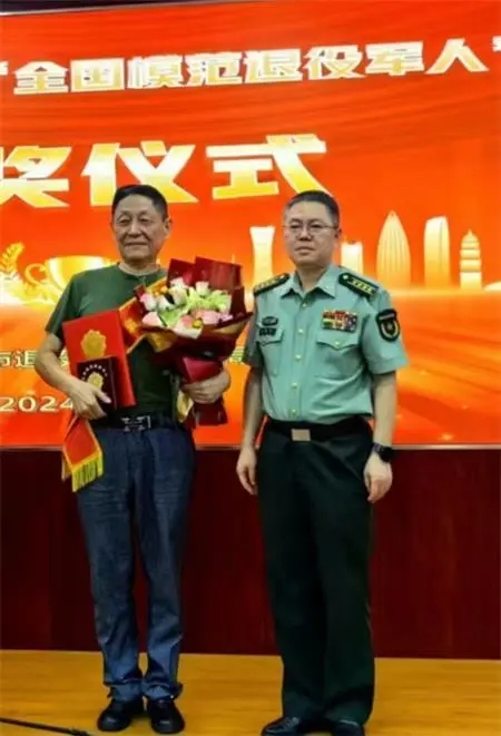 张志光：退役不褪色，用大爱书写爱国拥军篇章