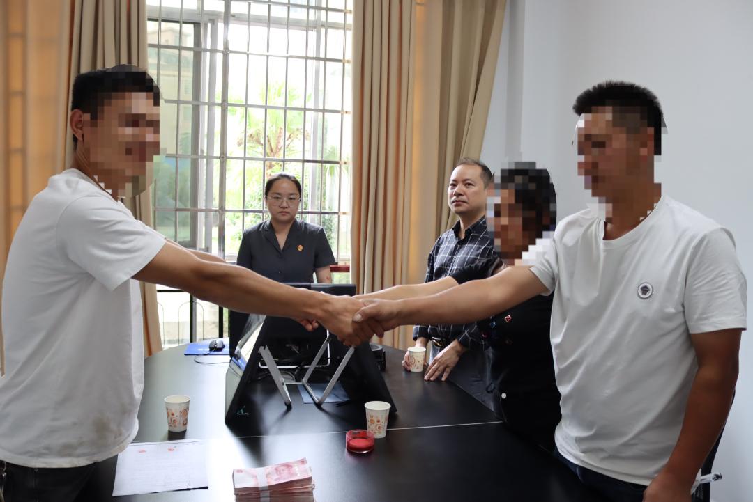 冲动伤人获刑又赔偿 法官悉心调解得谅解 冲动伤人获刑又赔偿 法官悉心调解得谅解