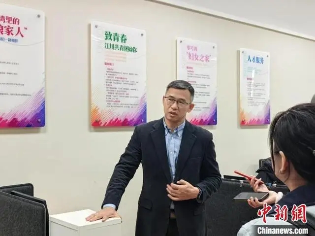 上海构建基层法治观察“点”“员”网络 听民声、汇民智解决热点难点问题