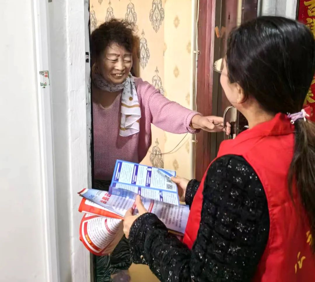 多管齐下深入人心，农场社区普及医保惠民政策