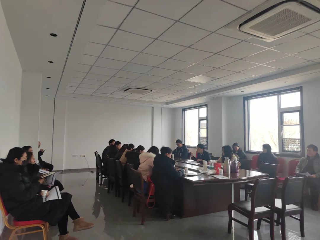 法治讲座进园区 以案释法助发展