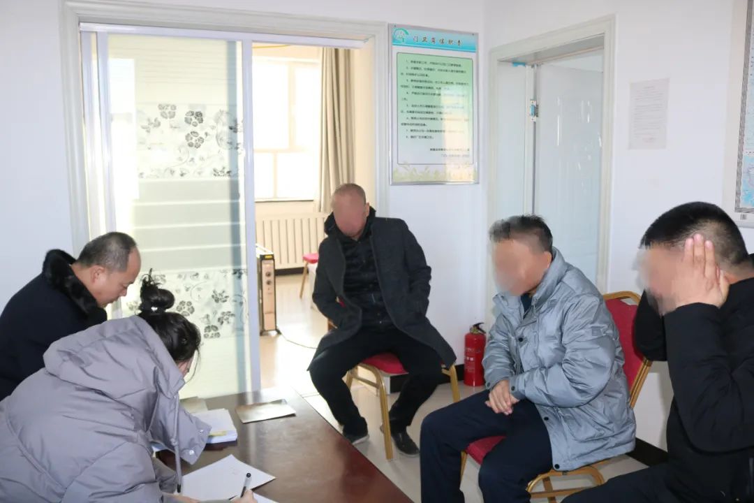 交通事故引纠纷 悉心调解显温情