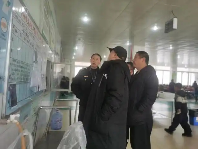 乌当区：“五个一”撑起校园食品安全“保护伞”