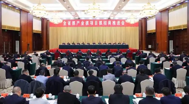 政前方观察|新年第一会,看贵州如何抓实“头号工程” 政前方观察|新年第一会,看贵州如何抓实“头号工程”
